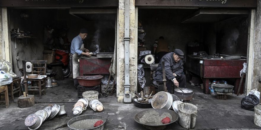 Kalay ustalarının "siftah" jesti