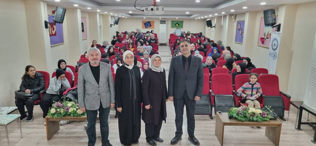 Adanapost Haber Sitesi, Gençlerle 5 Ocak Kutlama Programları Yaptı - 1 4