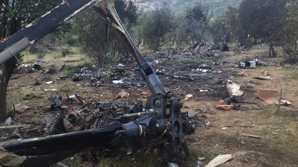 Şırnak'ta düşen askeri helikopterin enkazı görüntülendi 1