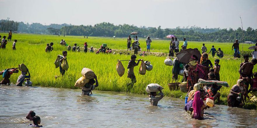 Arakanlı Müslümanların Bangladeş'e geçişleri devam ediyor