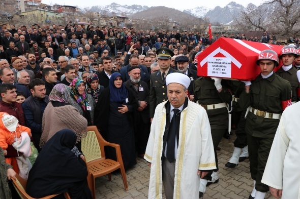 Şehit Akagündüz'ü Dualarla Uğurlandık.. 4