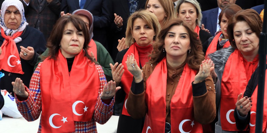 Kadınlardan Zeytin Dalı Harekatı'na destek mitingi