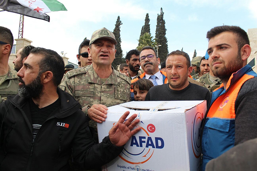 2. Ordu Komutanı Temel’den Afrin’de kardeşlik mesajı 3