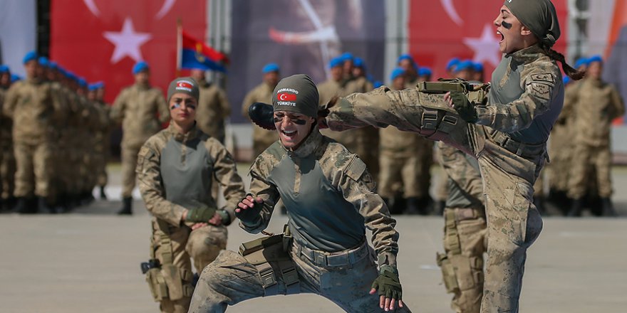 'Teröristlerin kabusu' uzman erbaşlar yemin etti