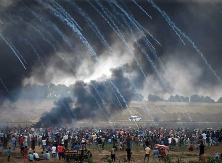 Gazze'deki gösterilerde 52 Filistinli şehit oldu 1