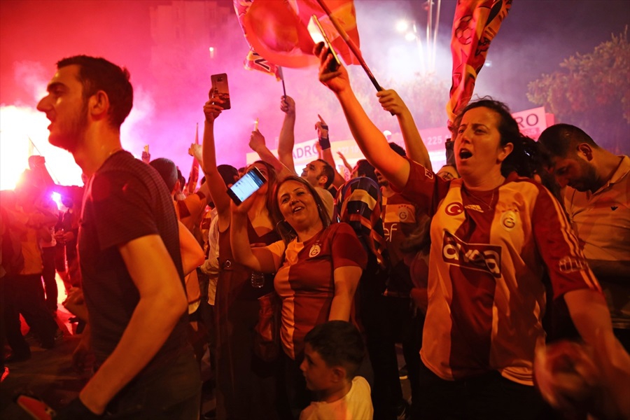 Adana’da Galatasaray’ın Şampiyonluğu Kutlanıyor 5