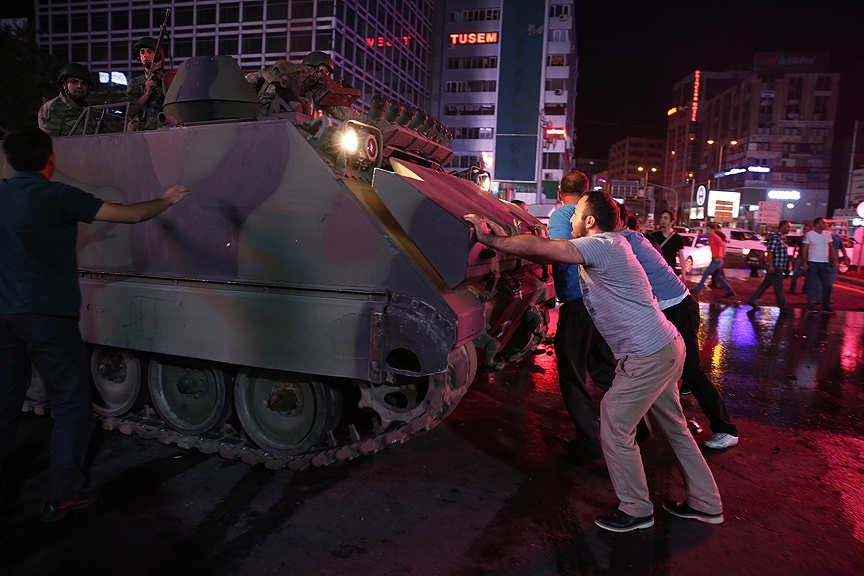 Türkiye'nin en uzun gecesinde yaşananlar 11