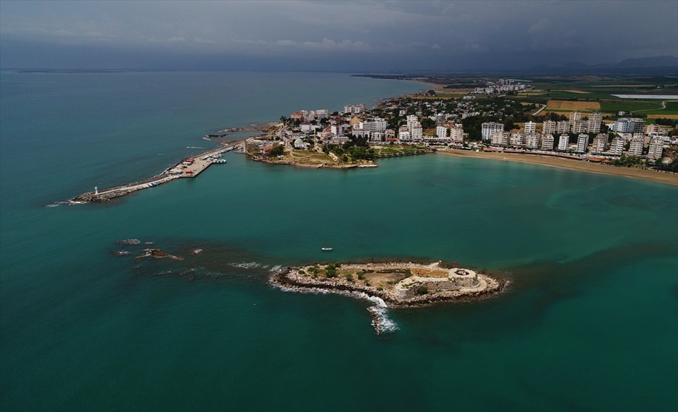 Adana'nın denizi turistleri bekliyor 1