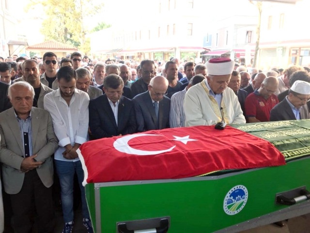 Yavuz Arslan Argun Sakarya'da Dualarla Son Yolculuğuna Uğurlandı 1