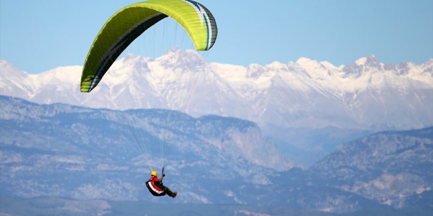 9. Havacılık ve Yamaç Paraşütü Festivali