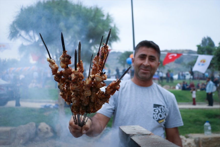 Adana'da "Mangal Park" açıldı 1