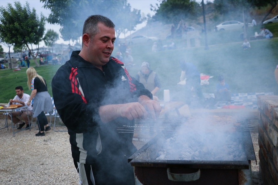 Adana'da "Mangal Park" açıldı 11