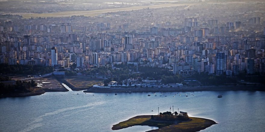 Adana'nın Çukurova ve Seyhan ilçeleri.