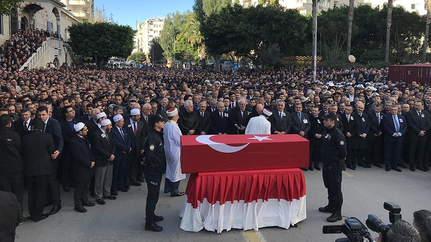 Şehit Emniyet Müdürü Verdi son yolculuğuna uğurlandı 7