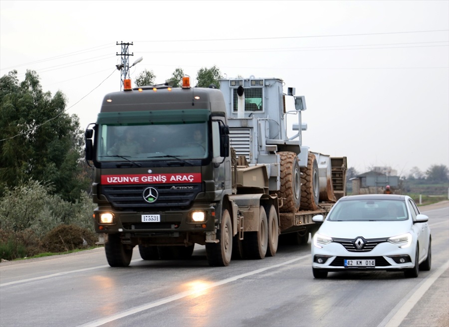 Suriye sınırına askeri sevkiyat 3