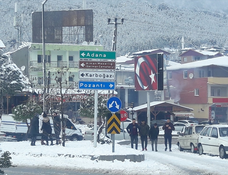 Adanalılar kar görmek için yaylaya çıktı 1