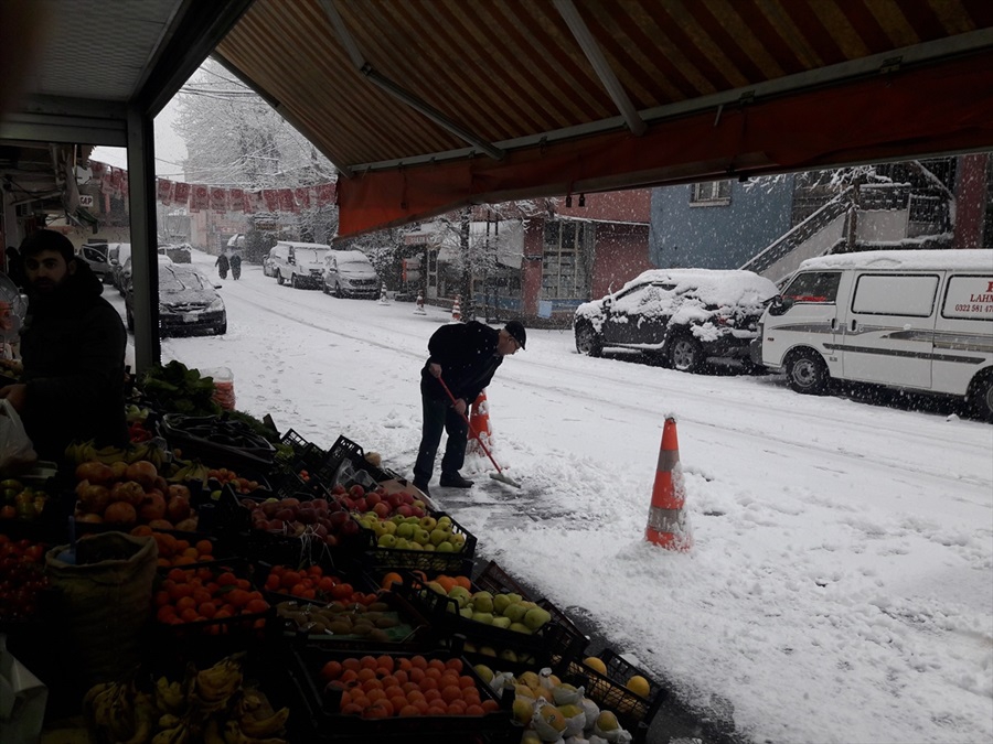 Adana'da yüksek kesimlerde kar yağışı 6