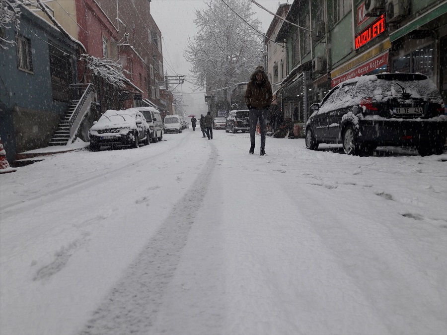 Adana'da yüksek kesimlerde kar yağışı 7