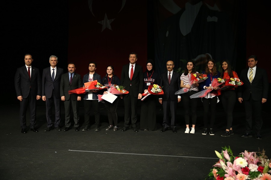 Milli Eğitim Bakanı Selçuk, Adana’da 20