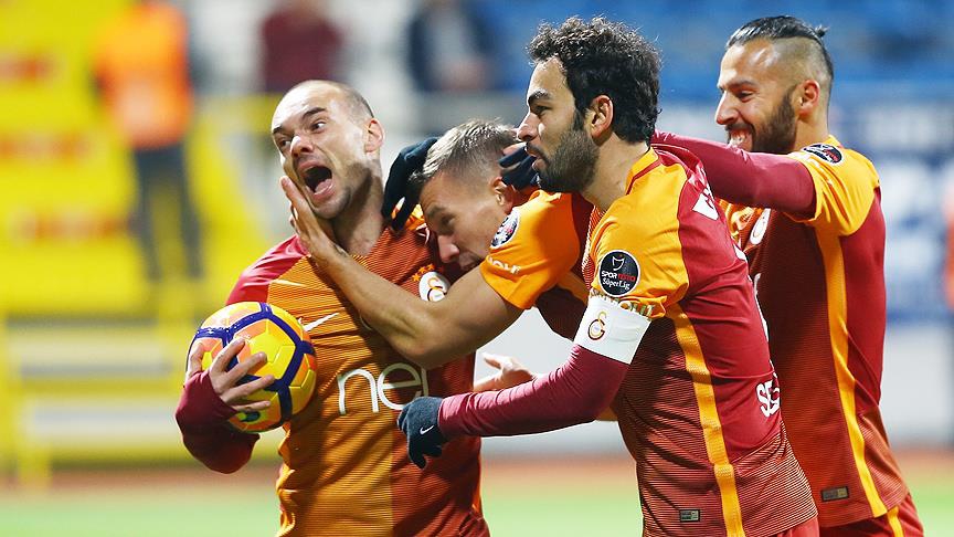 Galatasaray evinde farklı kazandı.. 1