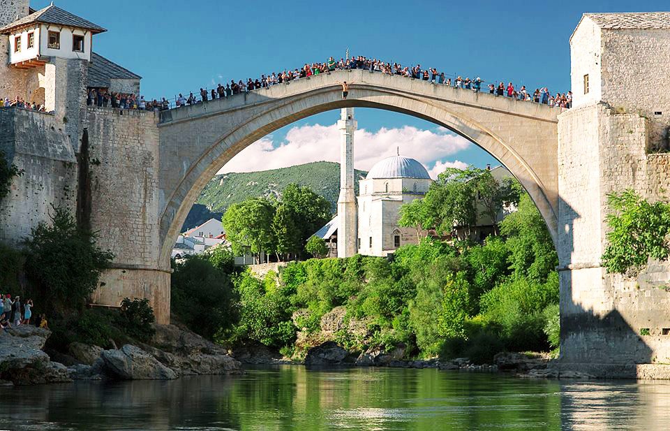 Bosna da MOSTAR a gittiğimizde bu kareleri çekmiştik.. 3