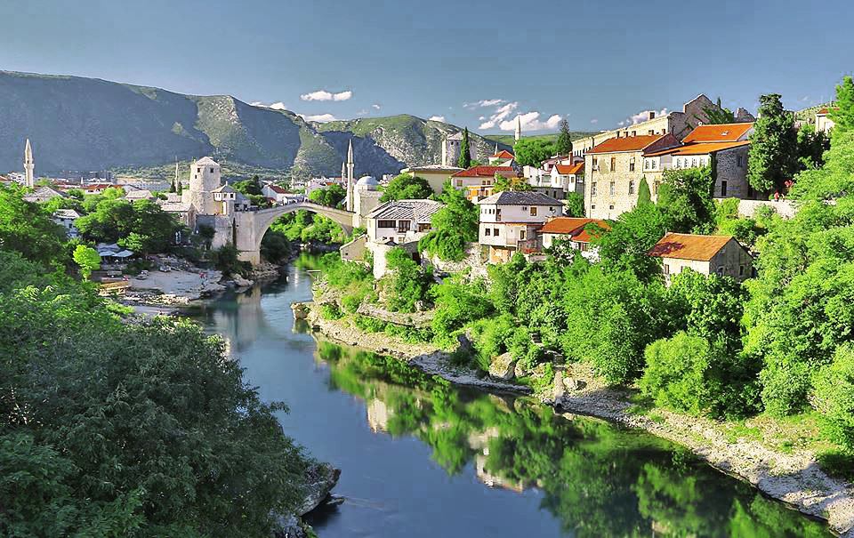 Bosna da MOSTAR a gittiğimizde bu kareleri çekmiştik.. 4