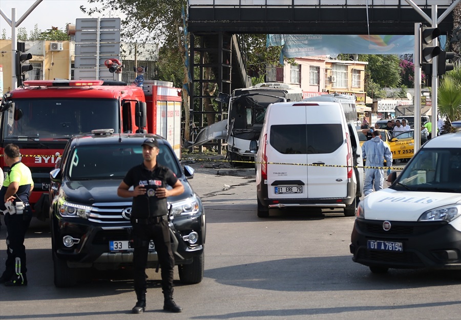 Vali Demirtaş'tan yaralılara ziyaret.. 18