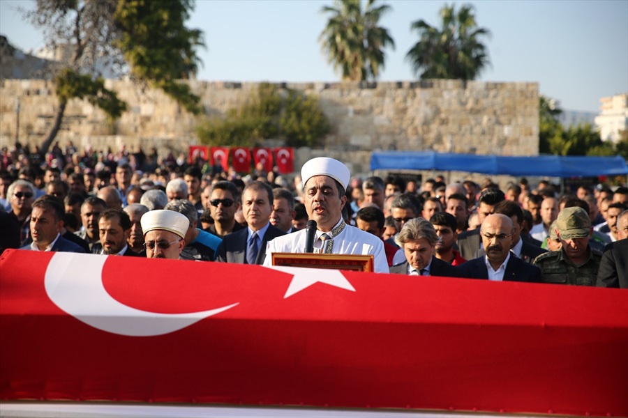 Şehit Hereklioğlu son yolculuğuna uğurlandı 1