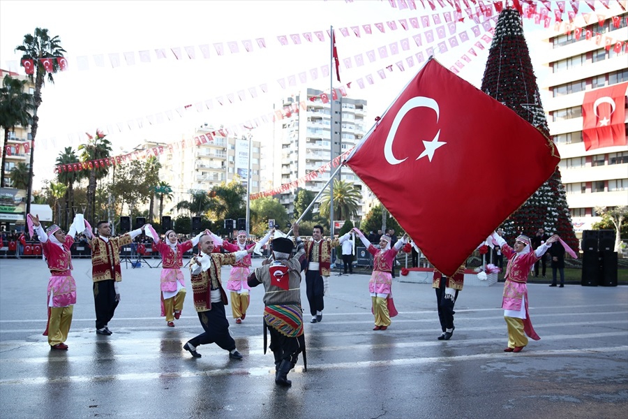 Adana'nın düşman işgalinden kurtuluşunun 98. yıl dönümü kutlandı 5