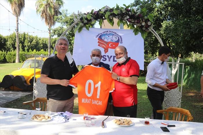 Adana'da derbi öncesi kulüp başkanları bir araya geldi 7