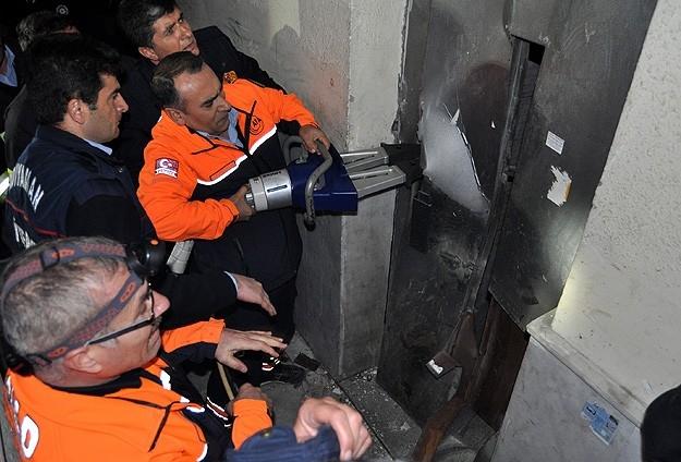 Kırmızı etiketli asansörlere para cezası