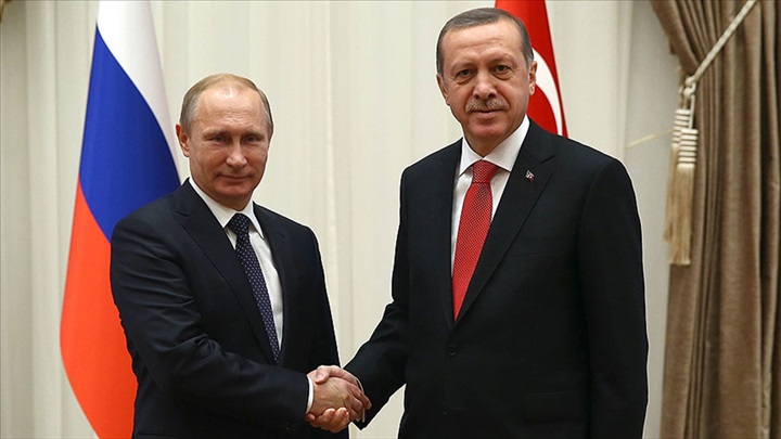 Putin: Rus ordusu kimseyi tehdit etmiyor