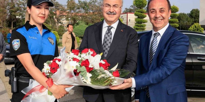 Vali Köşger: "Adana, her yönüyle güzel hadiselerle anılmayı hak eden bir şehir"