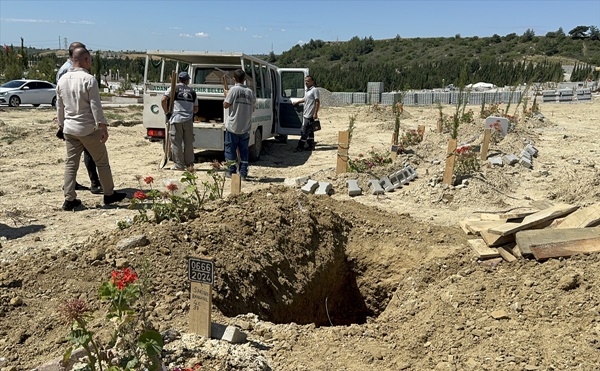 ABD'de ölen sosyal medya fenomeni Yağmur Taktaş'ın mezarı otopsi için açıldı