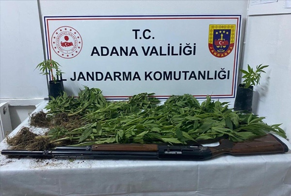 Adana'da uyuşturucu operasyonunda 4 zanlı yakalandı