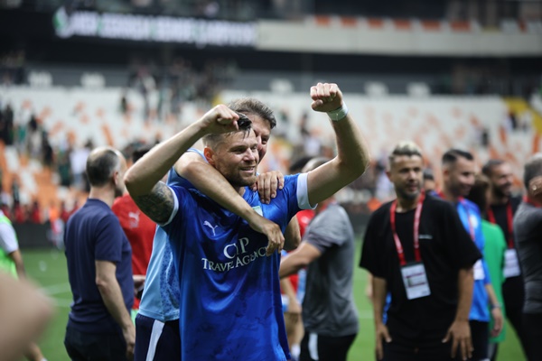 Trendyol 1. Lig Play-off şampiyonu Bodrum FK kupasına kavuştu