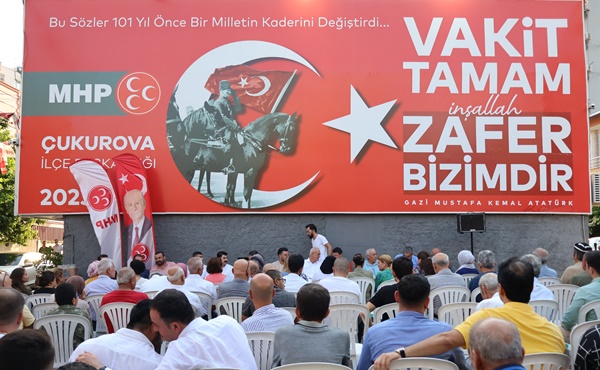 Adana MHP aşure etkinliği yaptı
