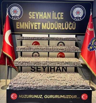 Adana'da kovalamacayla durdurulan araçta 83 bin 888 uyuşturucu hap ele geçirildi