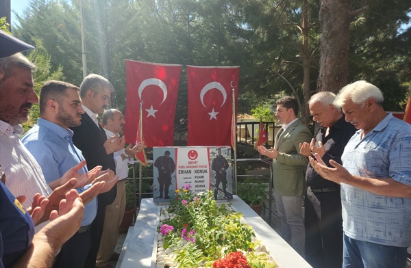 Şehit özel harekat polisi Erhan Konuk için mevlit okutuldu