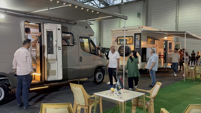 "Jojo Caravanport Adana" fuarı sürüyor