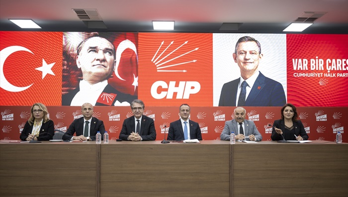 CHP Genel Başkan Yardımcısı Karatepe, Mersin'de iş insanlarıyla görüştü