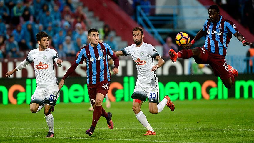 Trabzonspor 3 puanı 2. yarıda aldı