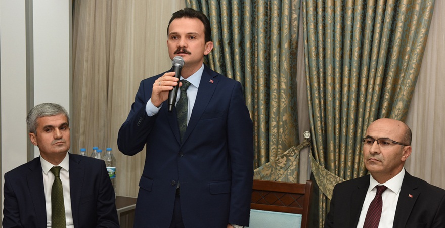 Astarcı, Adana’da “15 Temmuz” Konulu Konferanslar Verdi