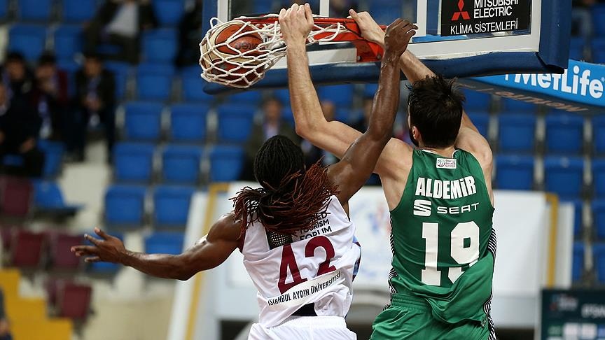 THY Avrupa Ligi'nde Türk derbisinin galibi Darüşşafaka