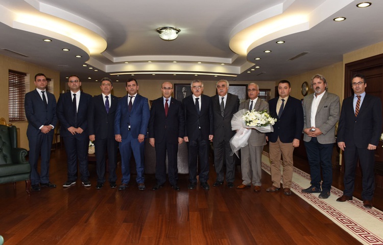 Kamu-Üniversite ve Sanayi İşbirliği Planlama Geliştirme Kurul Üyelerinden Vali Demirtaş’a Ziyaret