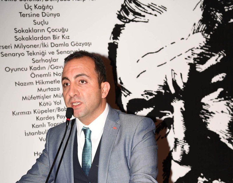 Mustafa Selek: “Karikatüristler toplumun aydın ve farklı düşünen kesimi..”