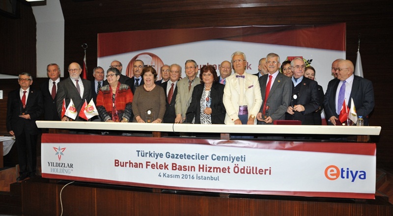 Çakın'a Burhan Felek Basın Hizmet Öülü 