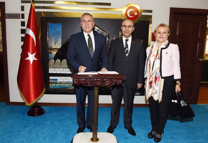 Macaristan Büyükelçi Gabor Kiss’ten Vali Demirtaş'a Ziyaret