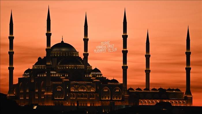 Miraç Kandili dualarla idrak edildi