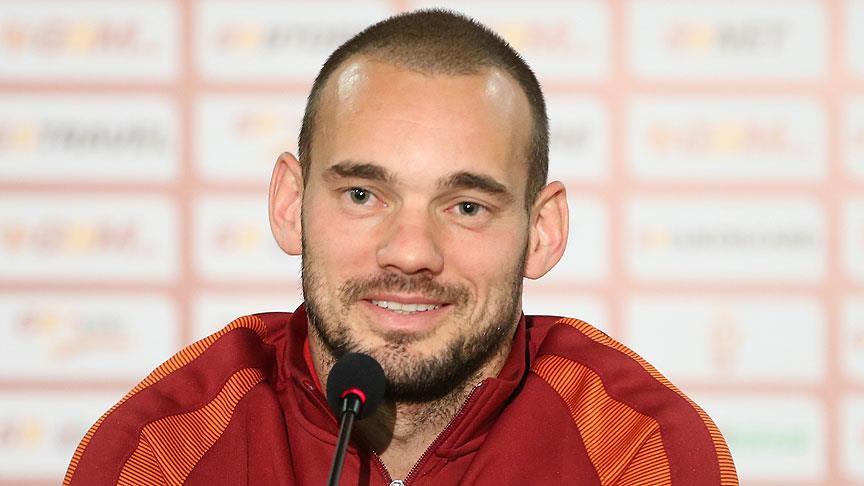 Galatasaraylı Sneijder: Derbiyi kazanmak için gidiyoruz ve kazanacağız